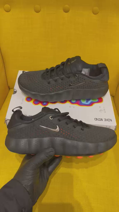 Nike Mind 002 "Black"