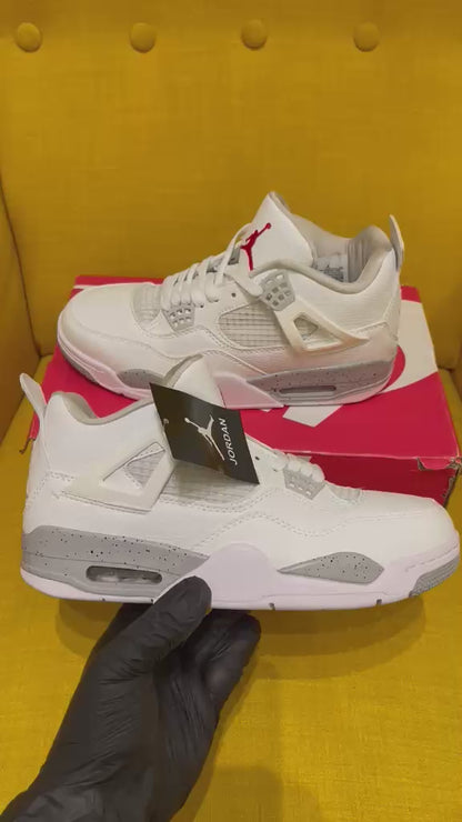 Air Jordan 4 Retro "White Oreo"