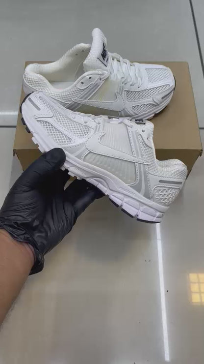 Nike Zoom Vomero 5