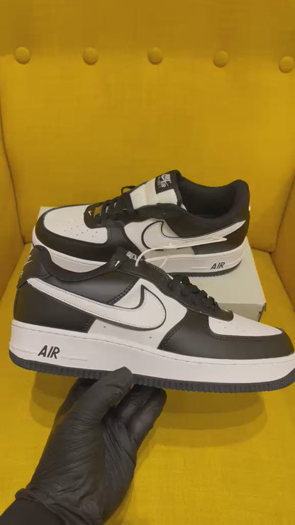 Nike Air Force 1 Low "Panda"