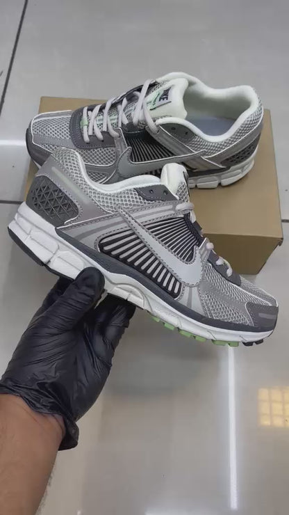 Nike Zoom Vomero 5
