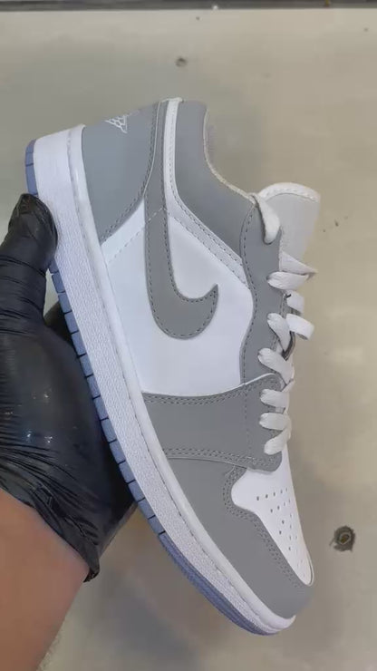 Air Jordan 1 Low "Wolf Grey"