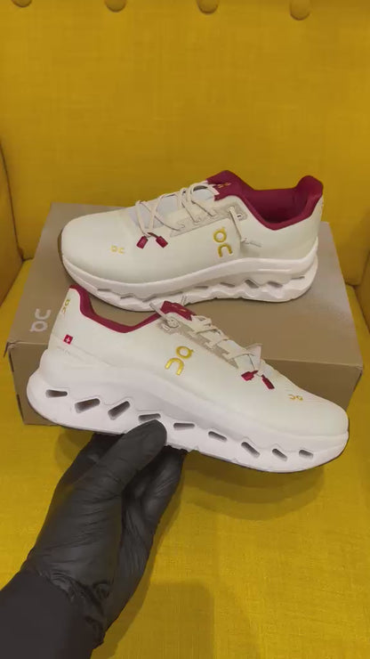 On Cloud Tilt "Pearl Ivory"